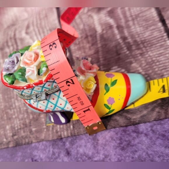 Trinket Box Porcelain Shoe - Picture 6 of 10